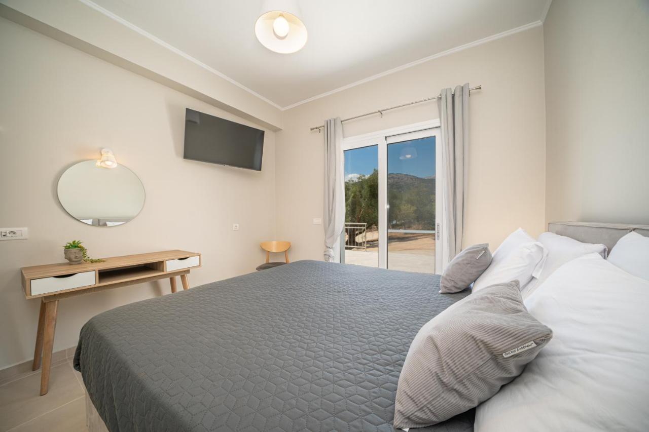 Maritina'S Apartments Amazing Sea View Agia Efimia 外观 照片